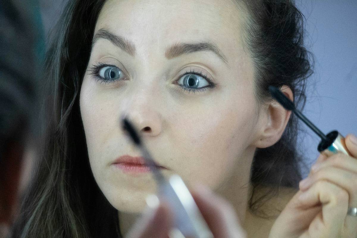 Makeup Trend Alerts: Decode Runway Looks & Wear Them in Real Life