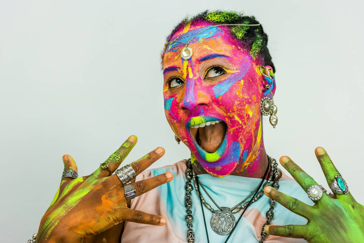 Artistic Face Painting: The Runway Rebel’s Guide to Avant-Garde Makeup Mastery
