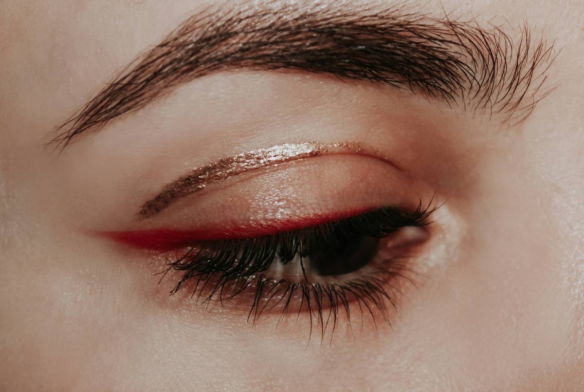 Latest Fashion Makeup Trends: 7 Proven Tips to Avoid Costly Mistakes